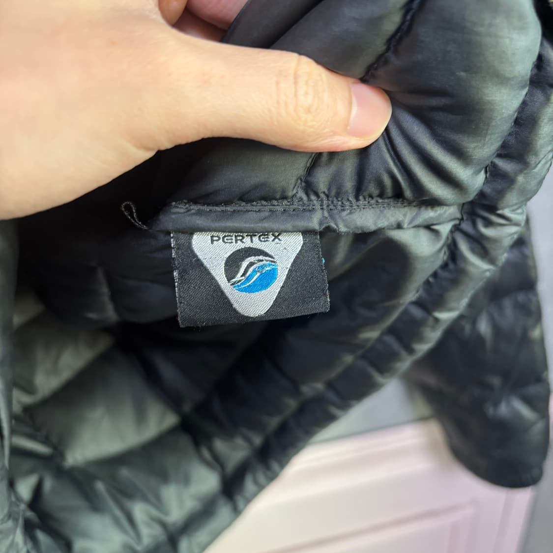 노스페이스 800 써밋 퍼텍스 구스다운 경량패딩 상품이미지3