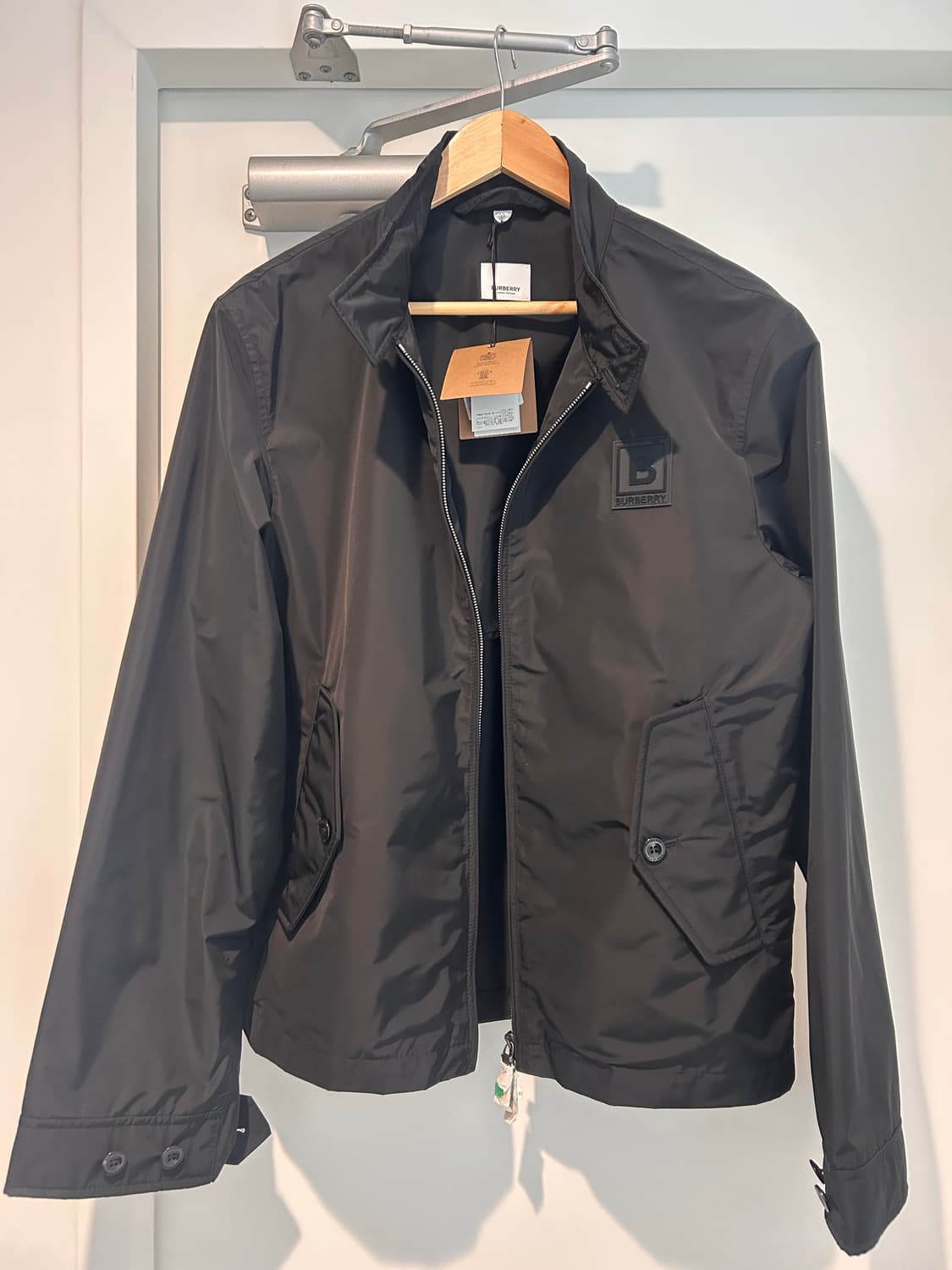 버버리 링컨셔 해링턴자켓 블랙 상품이미지1