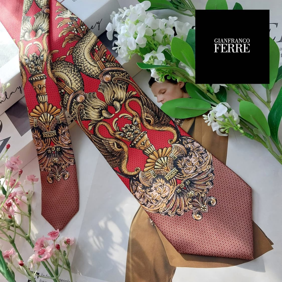 지안프랑코 페레 실크 레드 오너먼트 패턴 넥타이 9cm A등급 K1850 상품이미지2