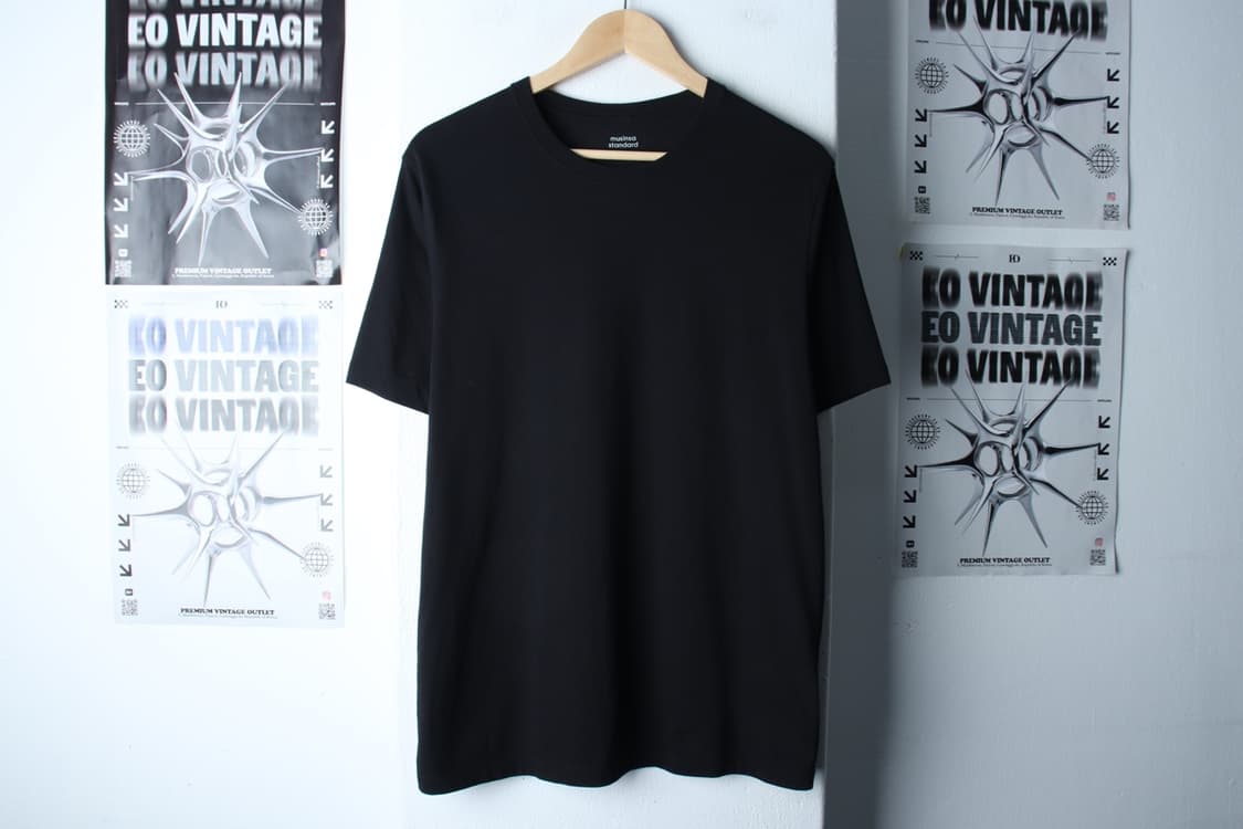 (L-XL) 무신사 스탠다드 반팔 티셔츠 무지 블랙 기본-H30606 상품이미지2