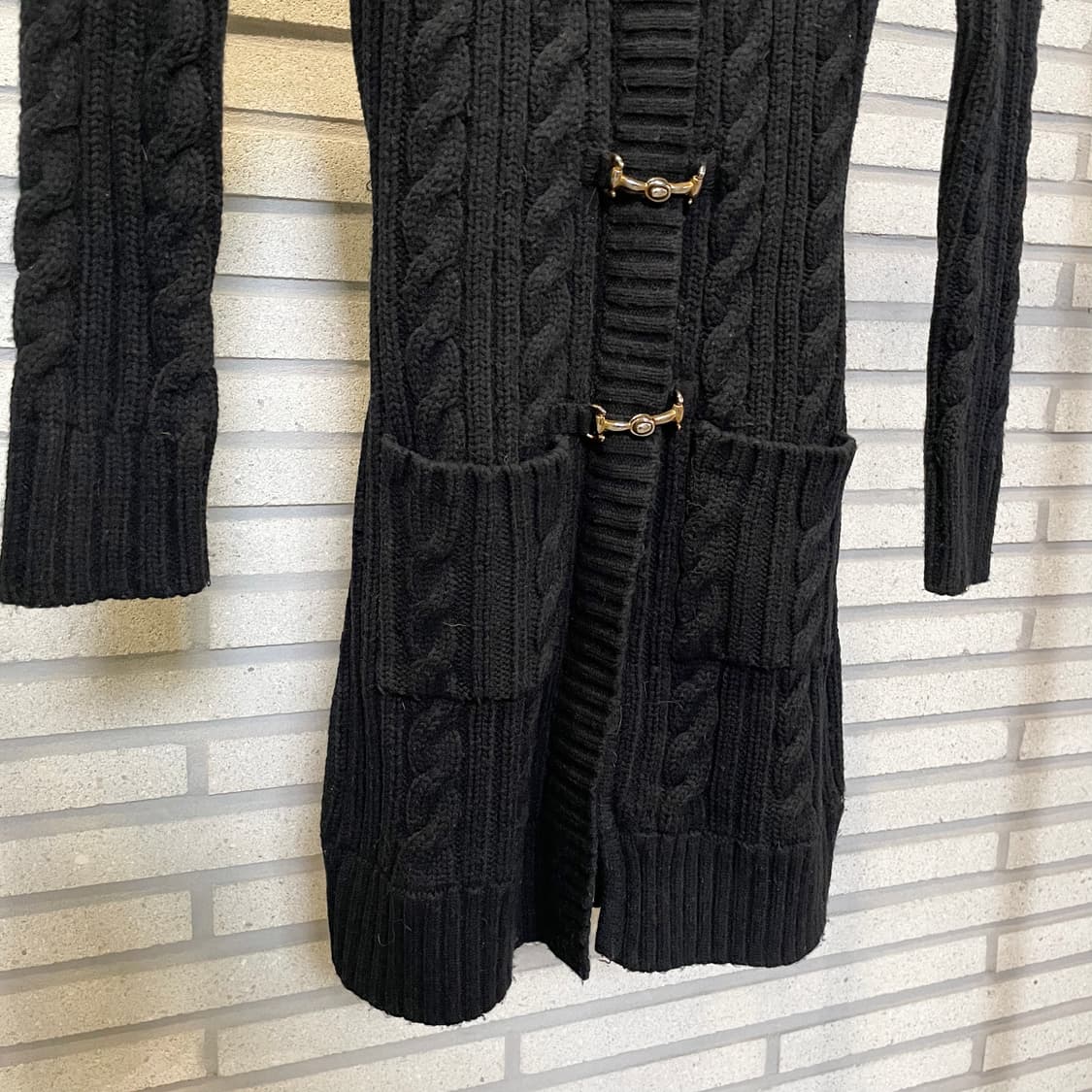 JPN VINTAGE 꽈배기 니트 롱 가디건 벨트 퍼 후드 디테일 블랙 상품이미지5