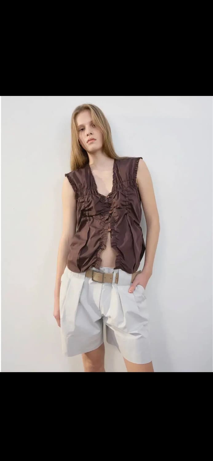 (새상품) 로우클래식 슬리브리스 셔츠 브라운 s 상품이미지1