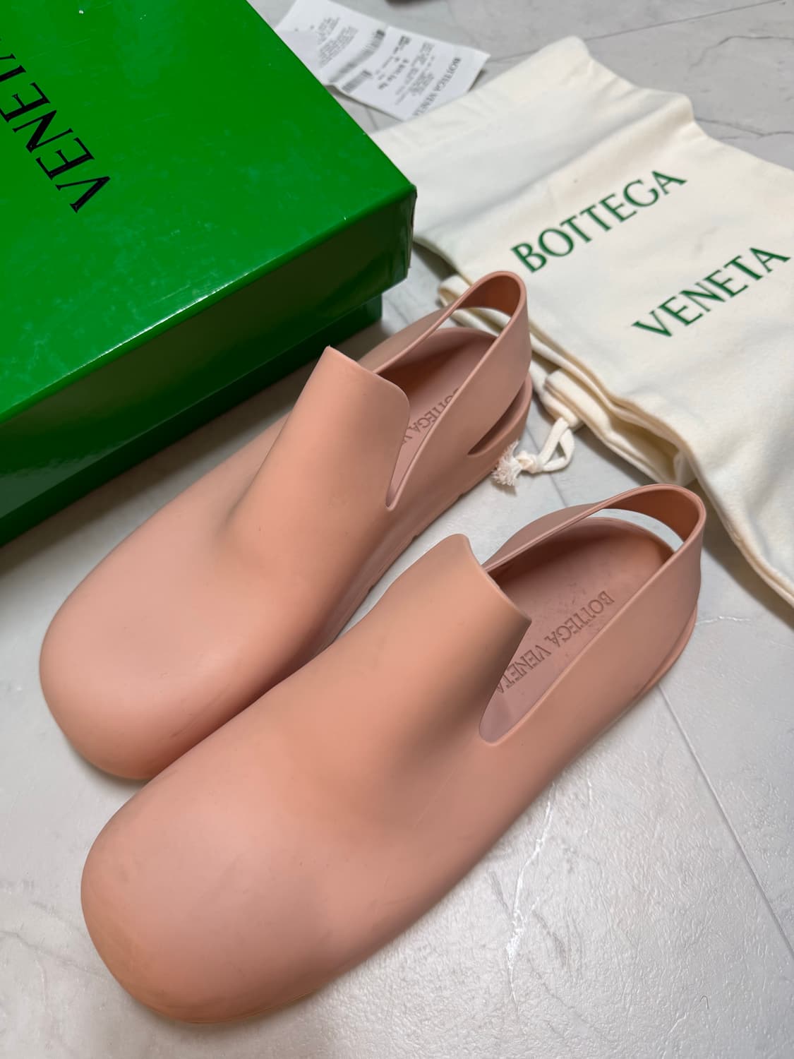 Bottega Veneta 러버 퍼들 샌들PINK 39size 상품이미지1