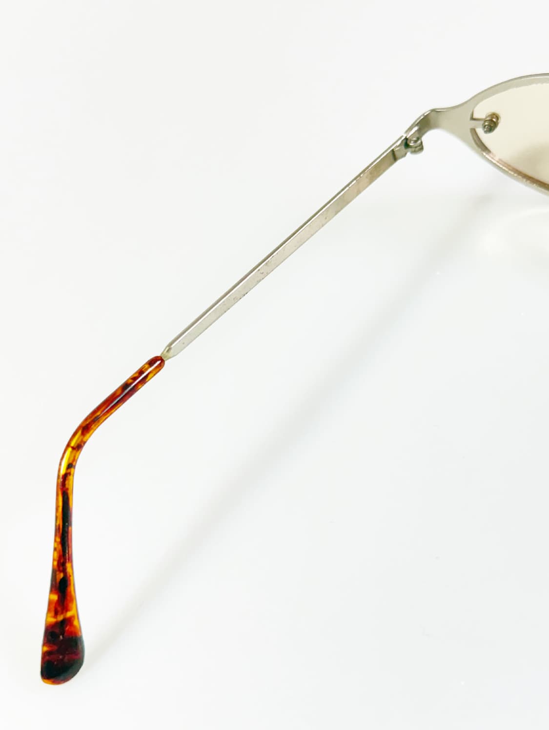 90s 실버 슬림 오벌 메탈 프레임 빈티지 틴크 선글라스 상품이미지7