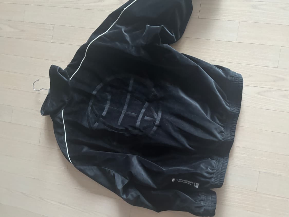 LMC 벨벳 트레이닝 자켓 판매 상품이미지2