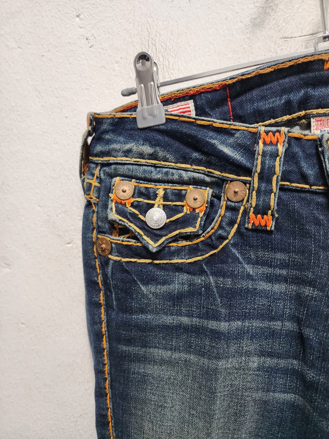 트루릴리젼 JOEY SUPER T 부츠컷 벨바텀 데님 상품이미지3