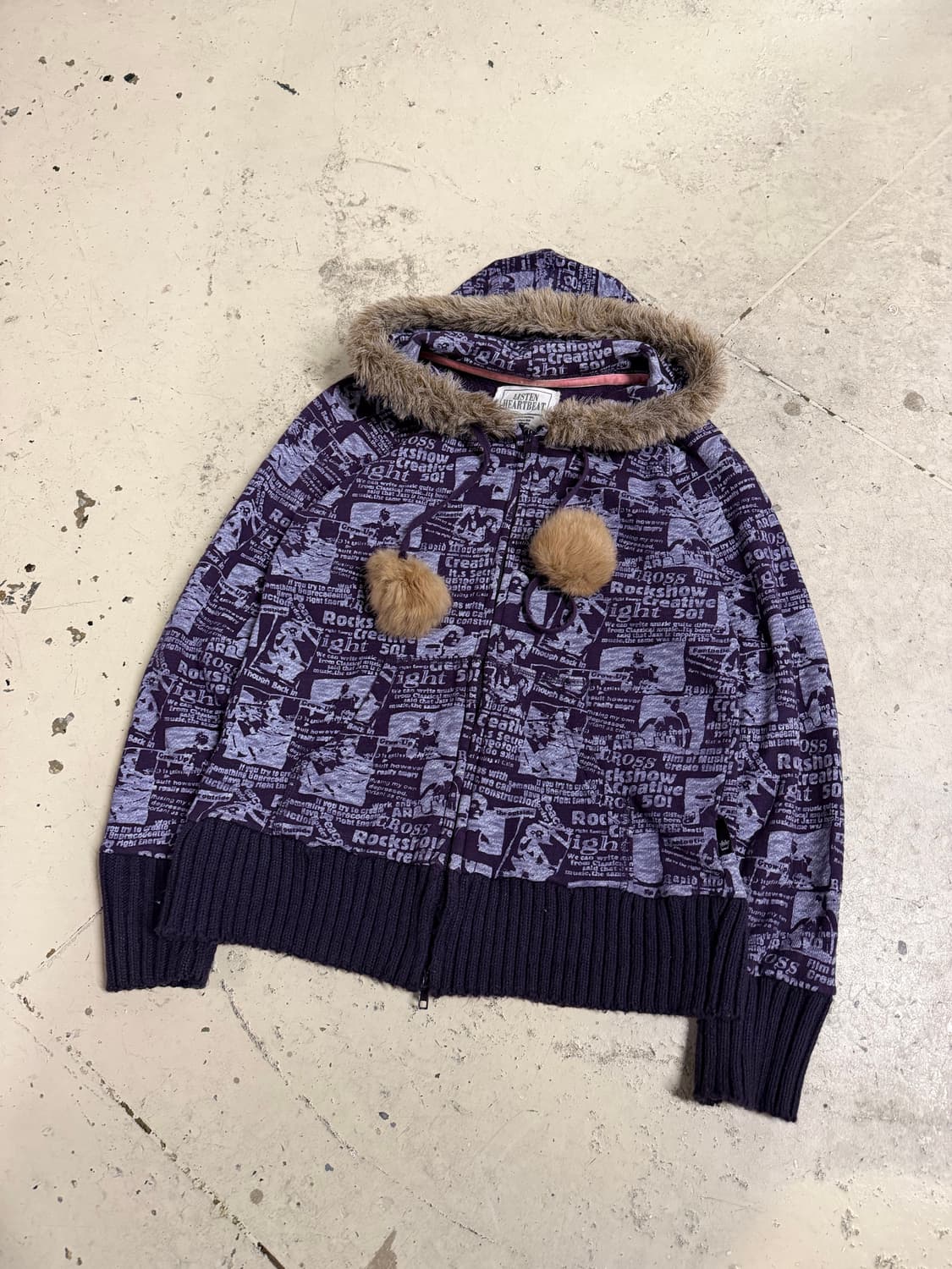 pom-pom newspaper printing hood zip-up 상품이미지6