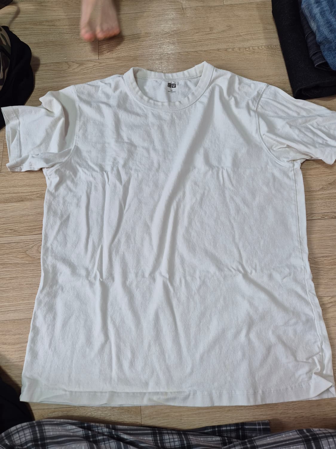 반팔 판매합니다. 상품이미지10