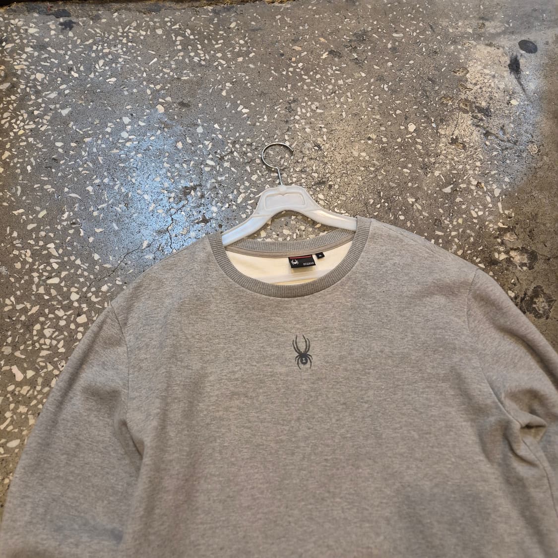 XL 스파이더 그레이 배색 맨투맨  상품이미지5