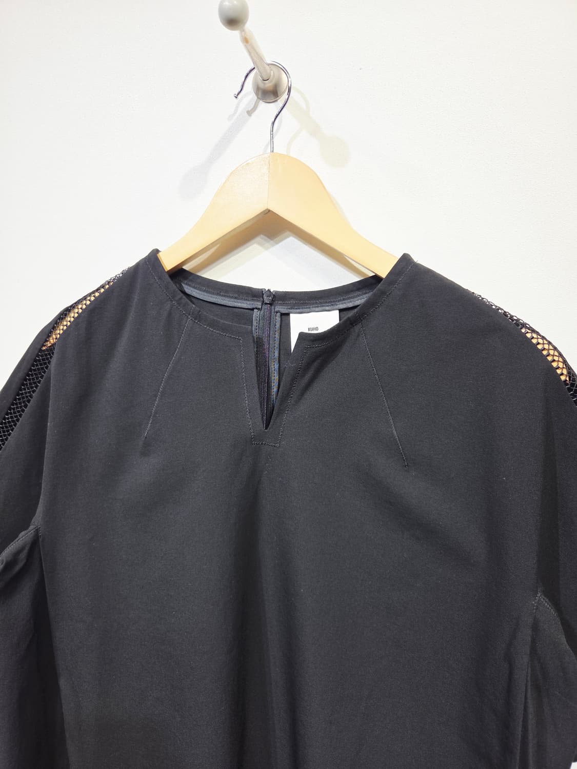 KUHO 구호 메쉬 포인트 코튼 혼방 블라우스 상품이미지3