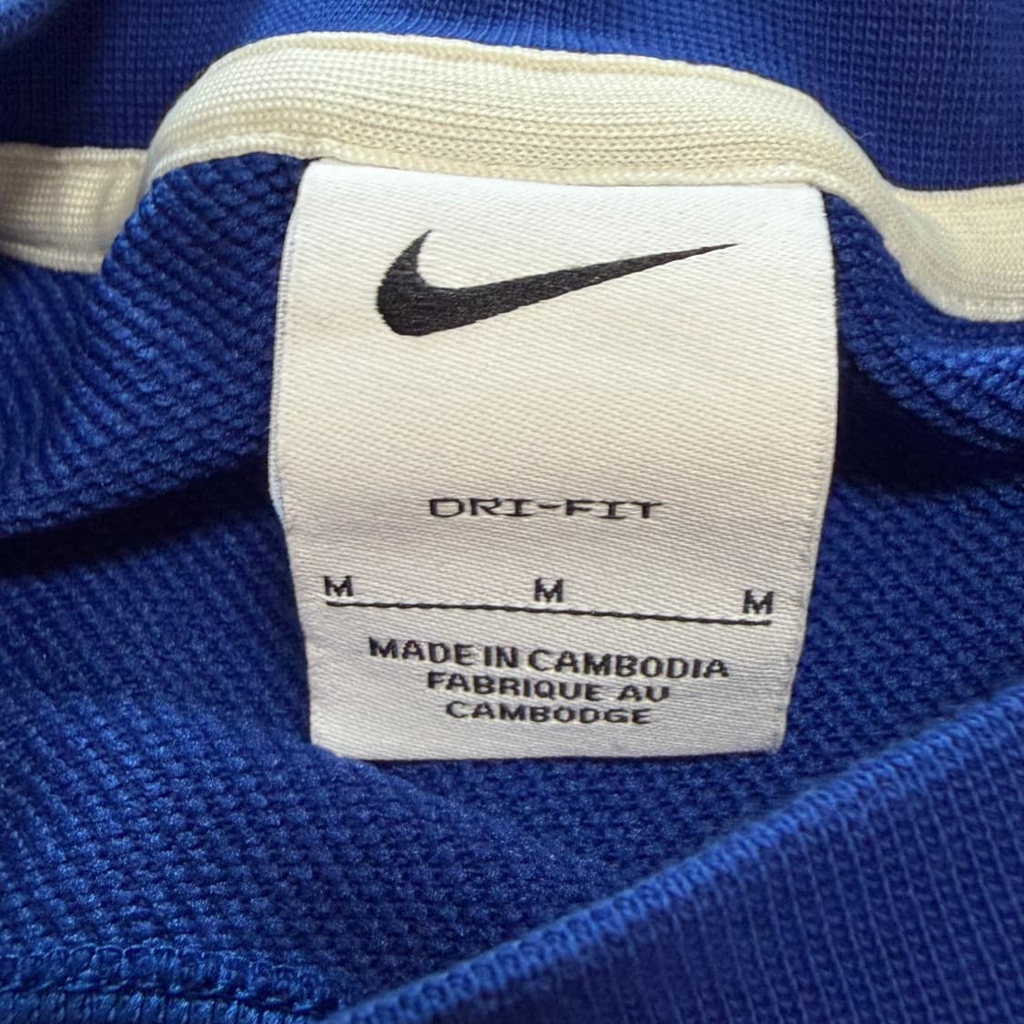 Nike 대한민국 스탠다드 이슈 드라이 핏 스웻셔츠 상품이미지2