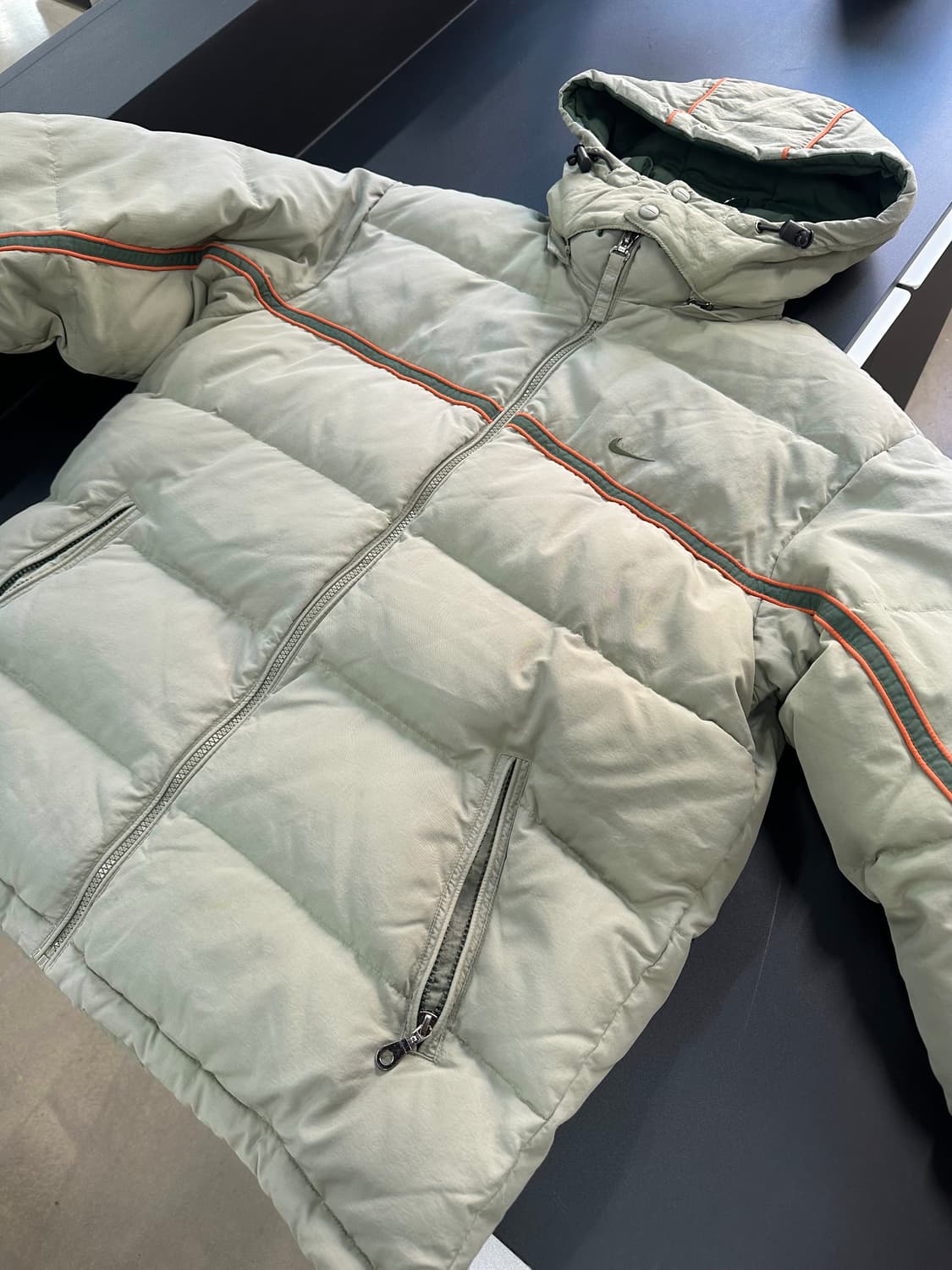 나이키 00s 스우시 피스타치오 패딩 상품이미지4