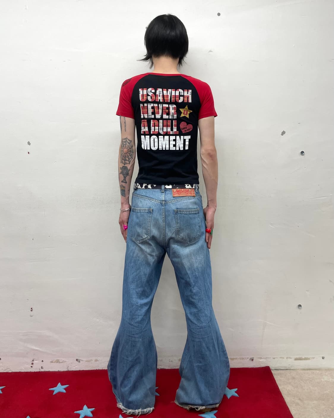 Retro Rabbit Checkered Star Red T-shirt 상품이미지6