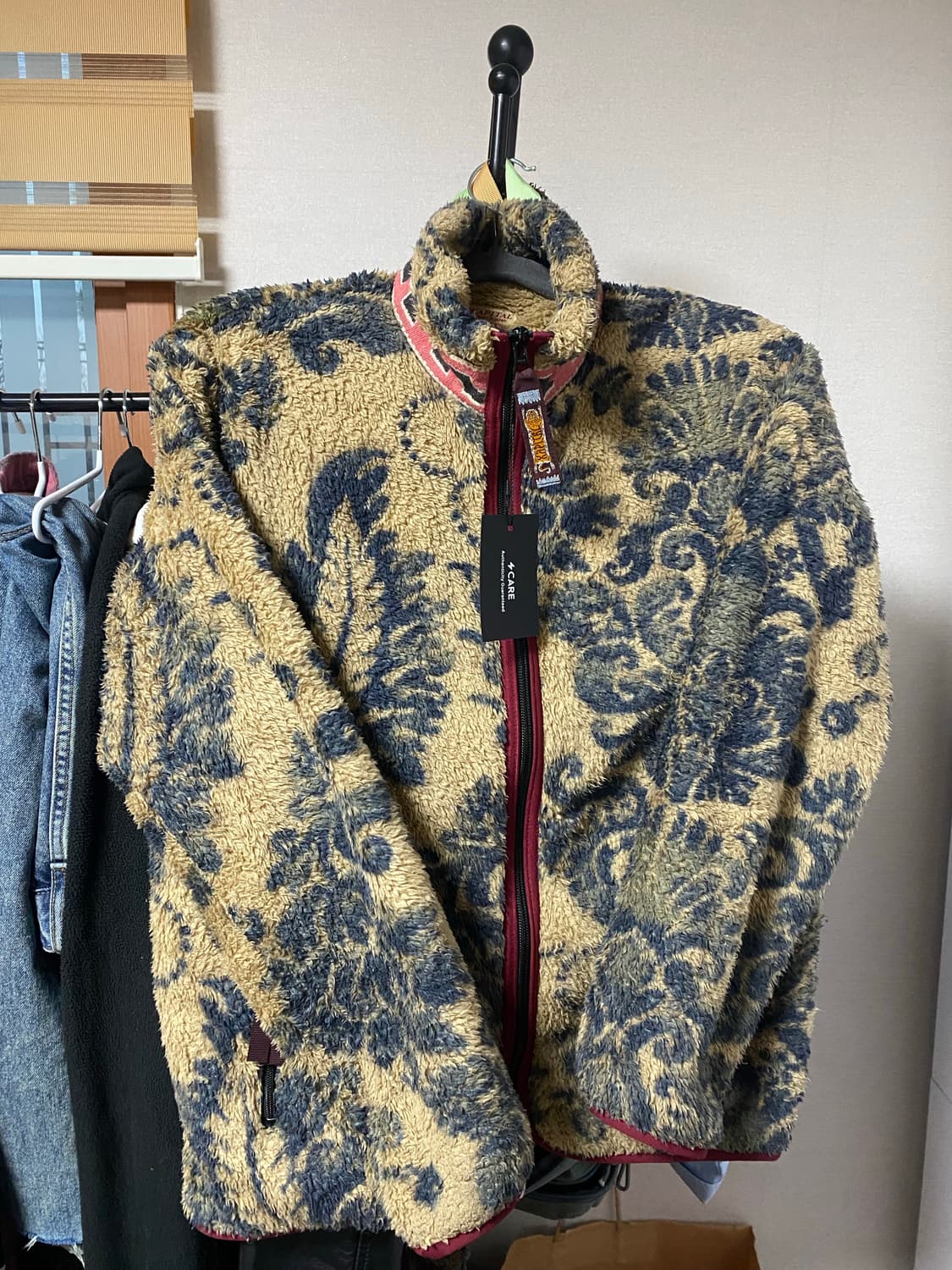 캐피탈 다마스크 마리아 후리스 1 사이즈 상품이미지1