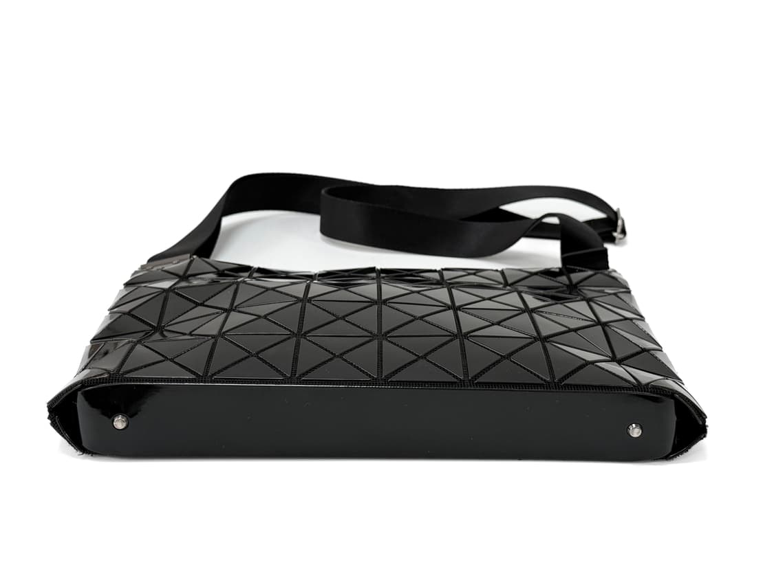 바오바오 루센트 블랙 크로스백 상품이미지6