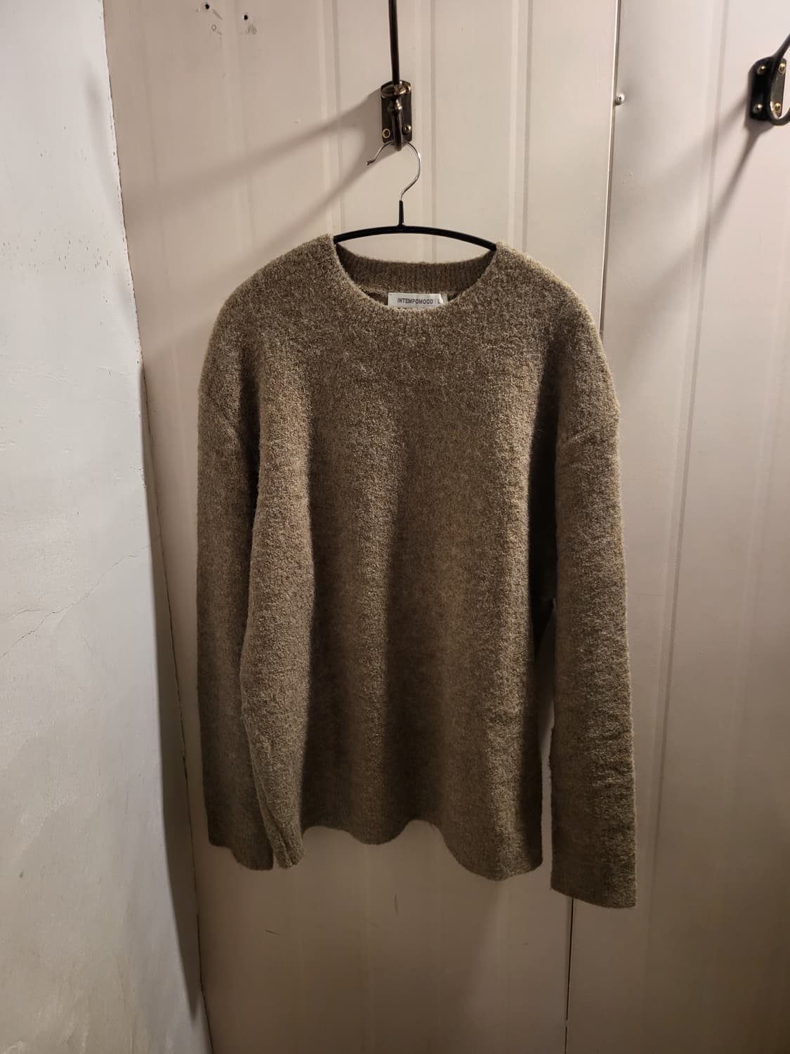 인템포무드 브라운 니트 상품이미지1