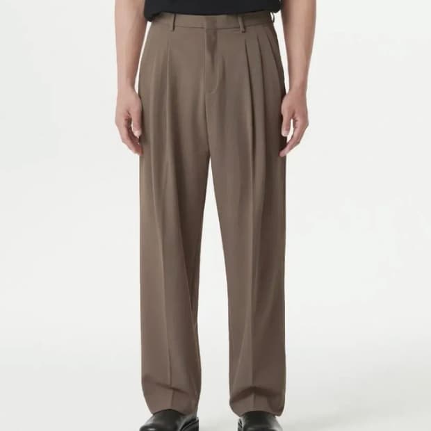 무신사 스탠다드 쓰리 턱 세미 벌룬 슬랙스 29