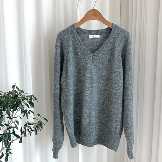 빈티지 브이넥 루즈핏 롱니트