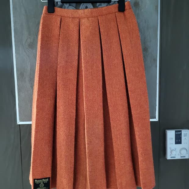영국브랜드 하우스오브홀랜드 트위드 플리츠 스커트 Harris Tweed 