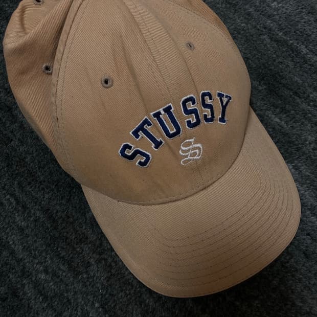 진짜 맛있는 스투시 볼캡