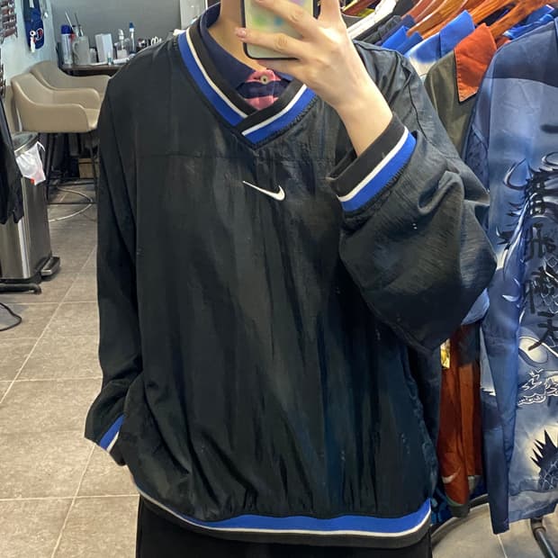 [NO.9] Nike 웜업 블랙
