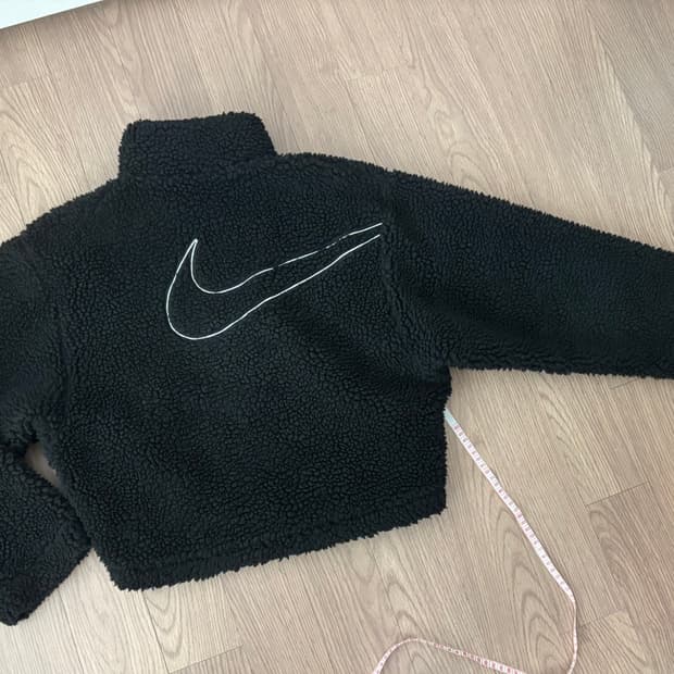 나이키 뽀글이 양털 반크롭 후리스자켓 여성 s