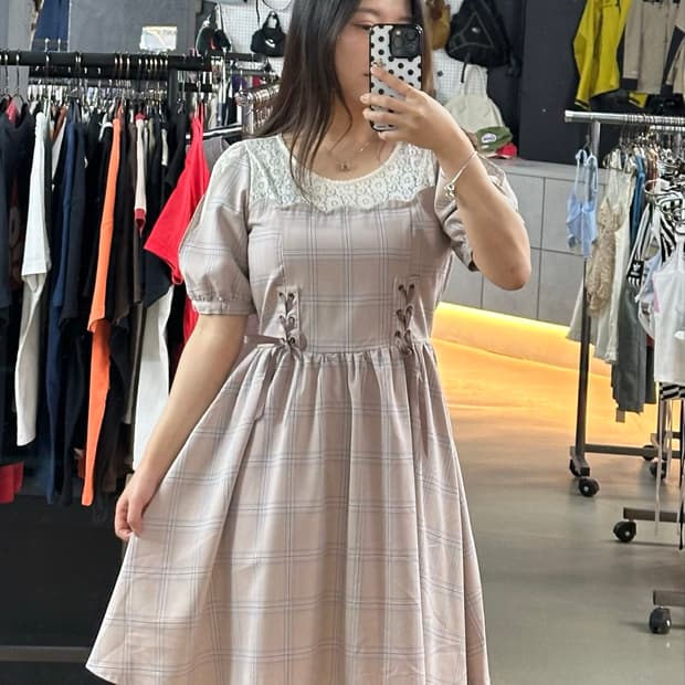 Axes femme 엑시즈팜 레이스업 체크 원피스