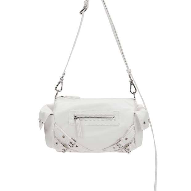 다이닛 STUD POCKET BAG IN IVORY