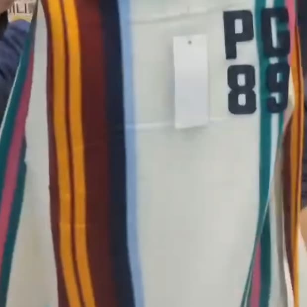 정품)파리게이츠남성 컬러흰색패치니트100새상품미개봉