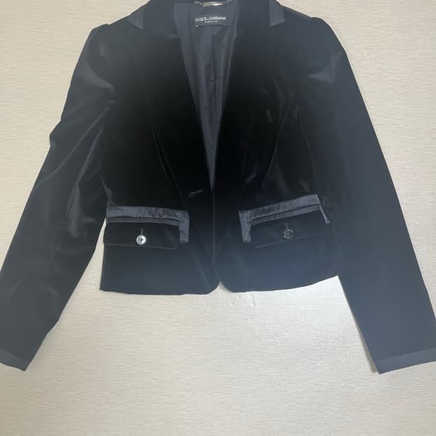 돌체앤가바나 블랙 사틴 벨벳 블레이저