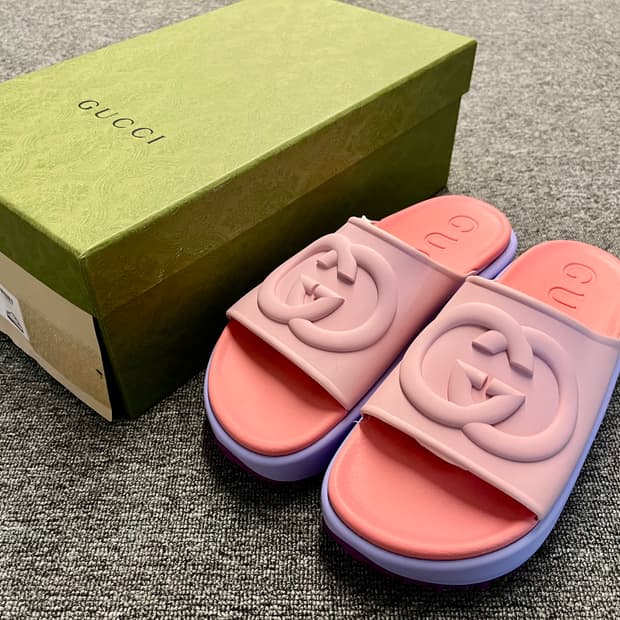 [255] 구찌 인터로킹 뮬 슬리퍼 핑크 퍼플 새제품 39 