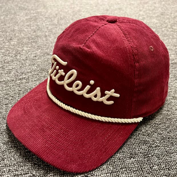 타이틀리스트 코듀로이 스냅백 버건디 새제품