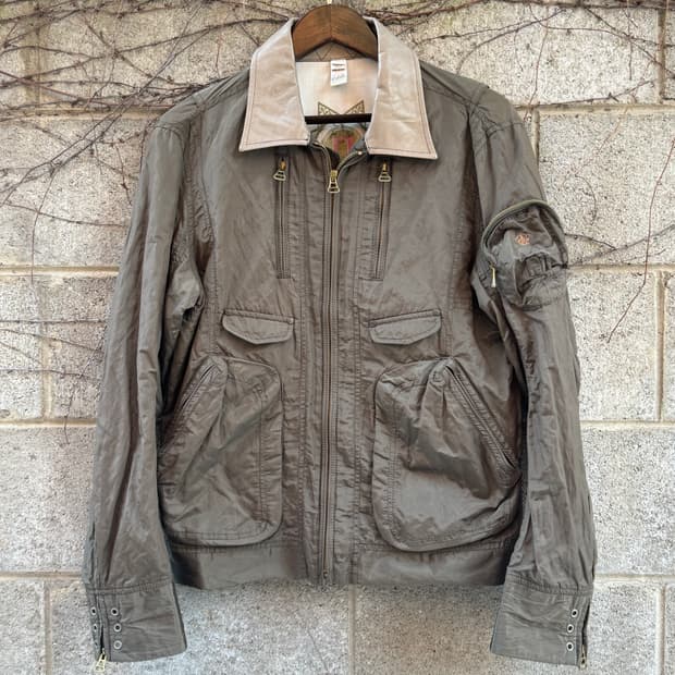 [M] 디젤 카키 나일론 메탈리카 자켓