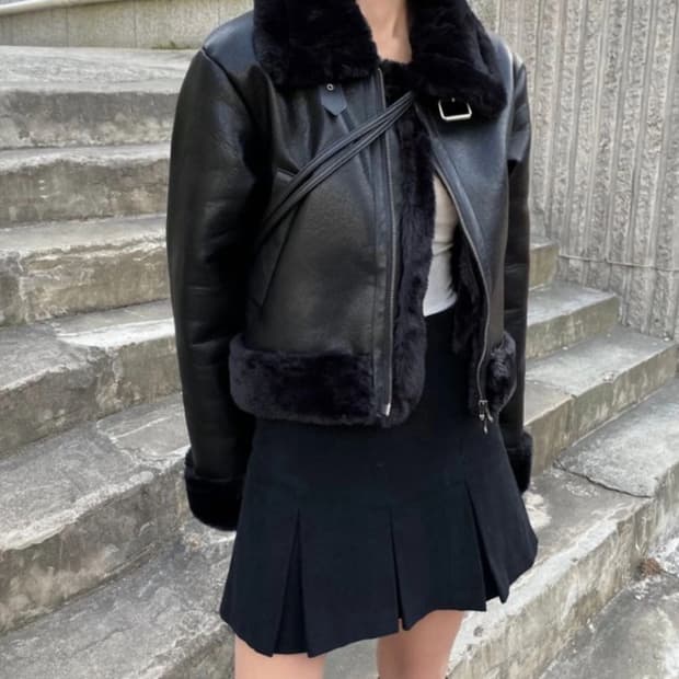 키튼 무스탕 자켓 블랙