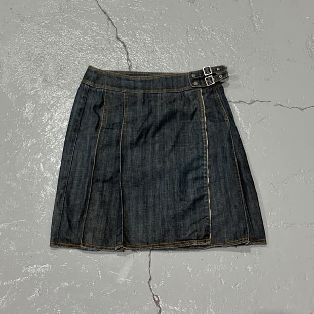 버버리(BURBERRY LONDON) 일본 Y2K 데님 스커트