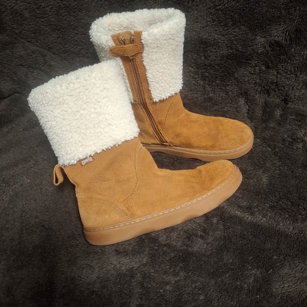 CAMPER 스웨이드 털부츠