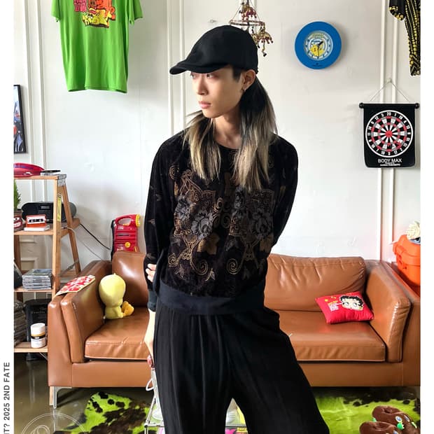 Jpn Vintage Dolman Sleeve Velour Top