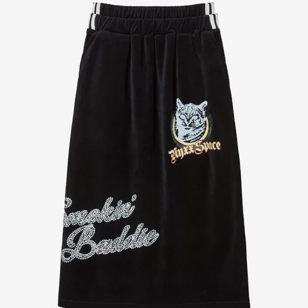 엔와이엑스엑스 스커트 VELVET GRAPHIC SKIRT BLACK
