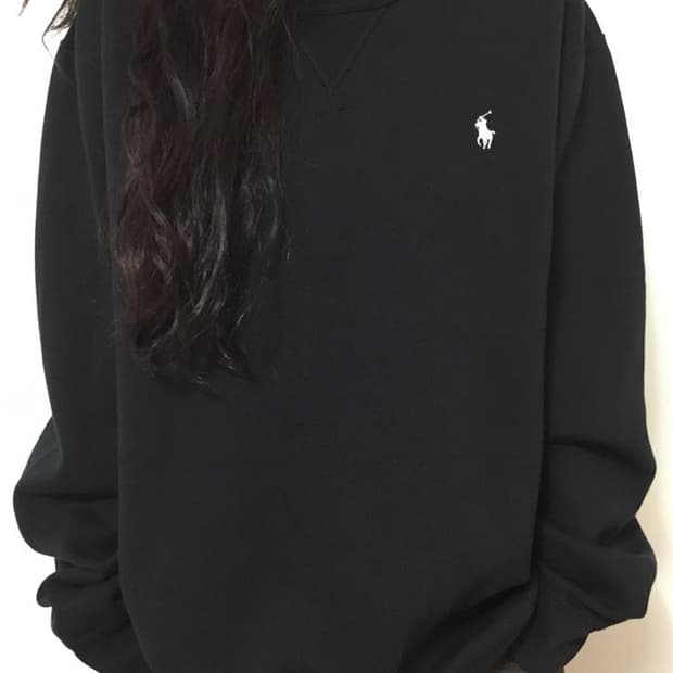 폴로 블랙 맨투맨