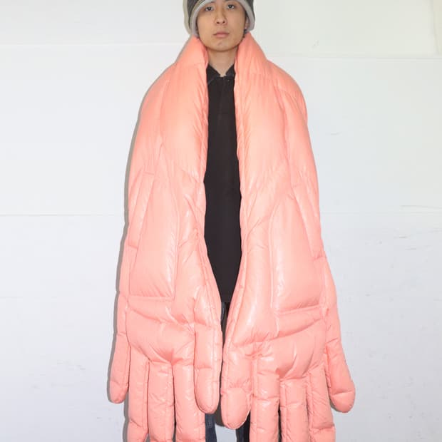 첸 펭 19AW 빅 핸드 다운 스카프