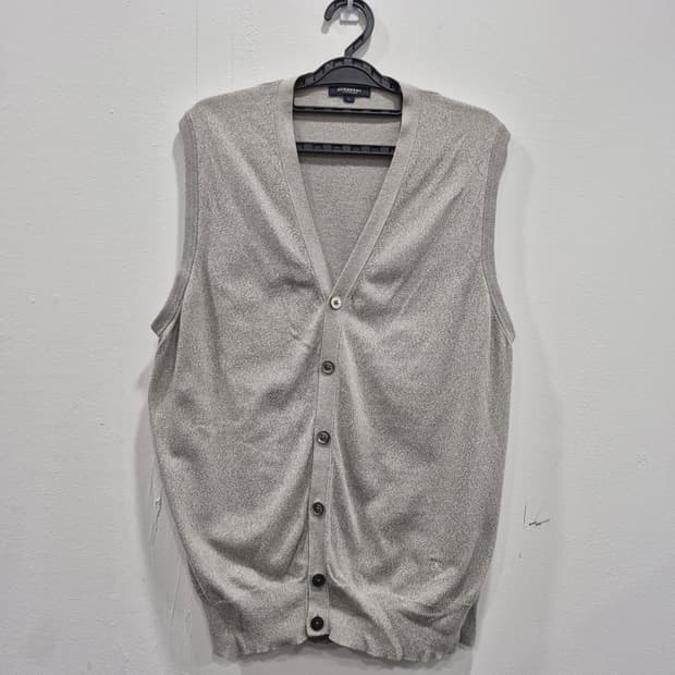 Burberry 버버리 브이넥 니트 조끼 베스트 남성 100사이즈