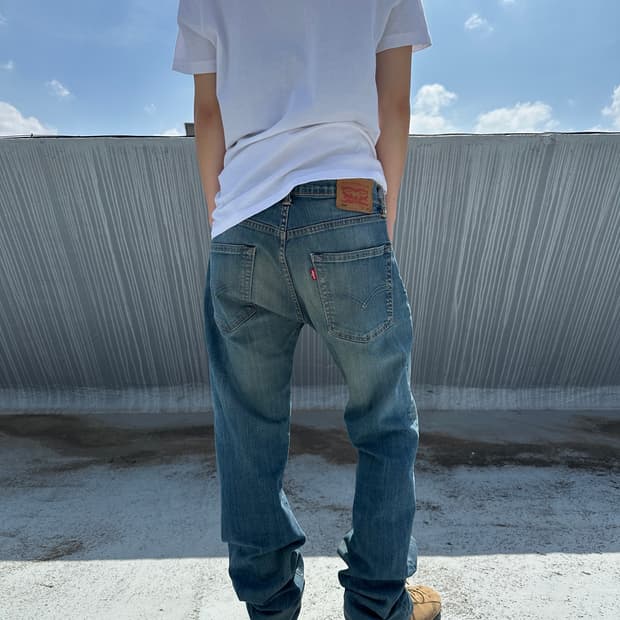 Levi’s 리바이스 504 워싱 데님팬츠(W32 L34)