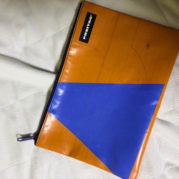 프라이탁 클러치백