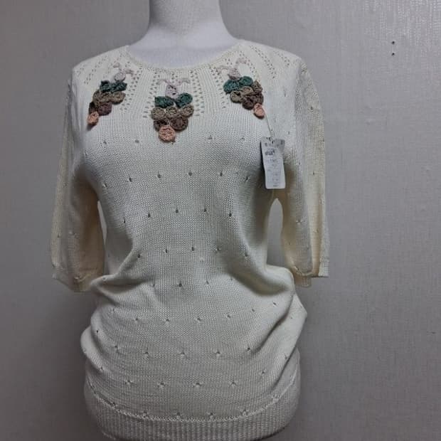 일본빈티지수입 handknit 폼폼 핸드니트 뜨게 크로셰 니트 새옷55
