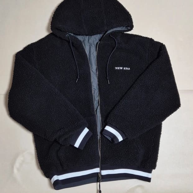 NewEra 뉴에라 양면 후리스+ 누빔점퍼