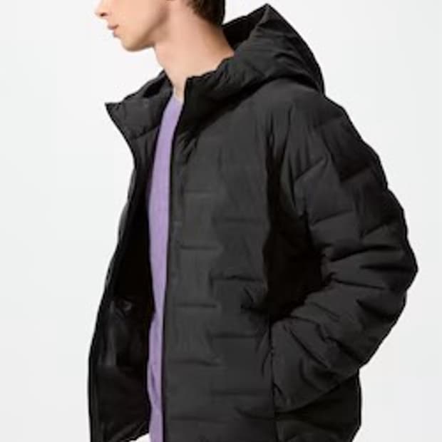 유니클로 경량패딩 L