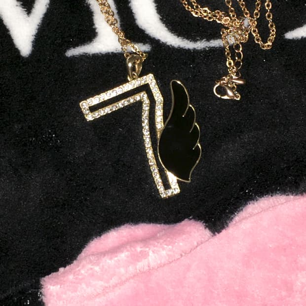 갸루펑크 날개7 골드목걸이