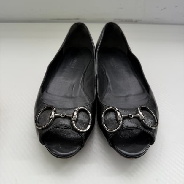 정품) 구찌 홀스빗 블랙 여성 플랫슈즈 36