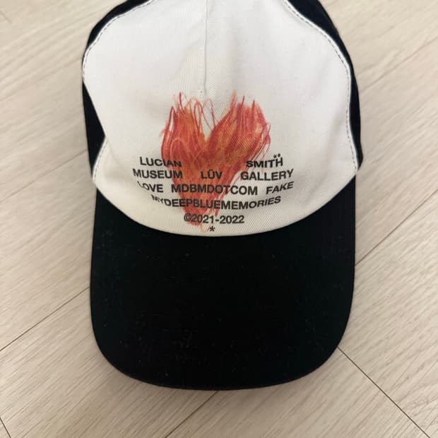 루시안 스미스 마이딥블루 메모리즈 캡