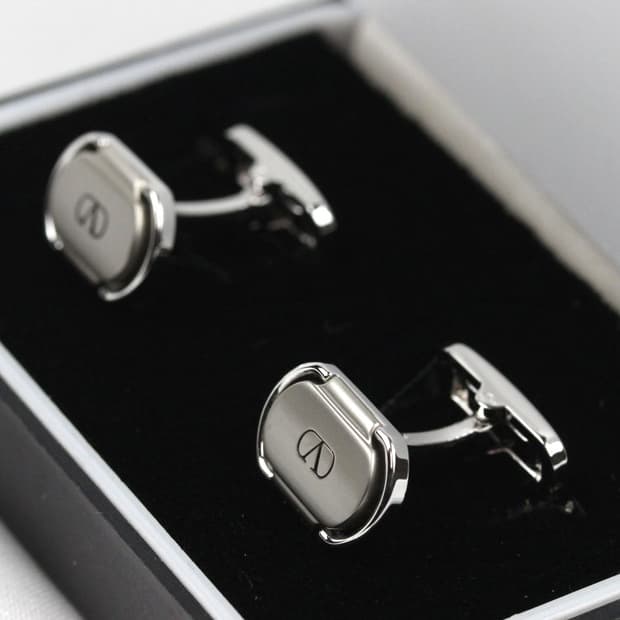 발렌티노 가라바니 A등급 남자 명품 커프스